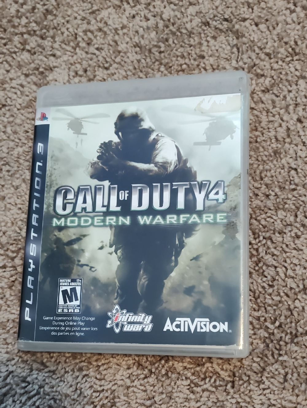 Call of Duty 4: Modern Warfare for PlayStation 3 - Black/Cream Cover